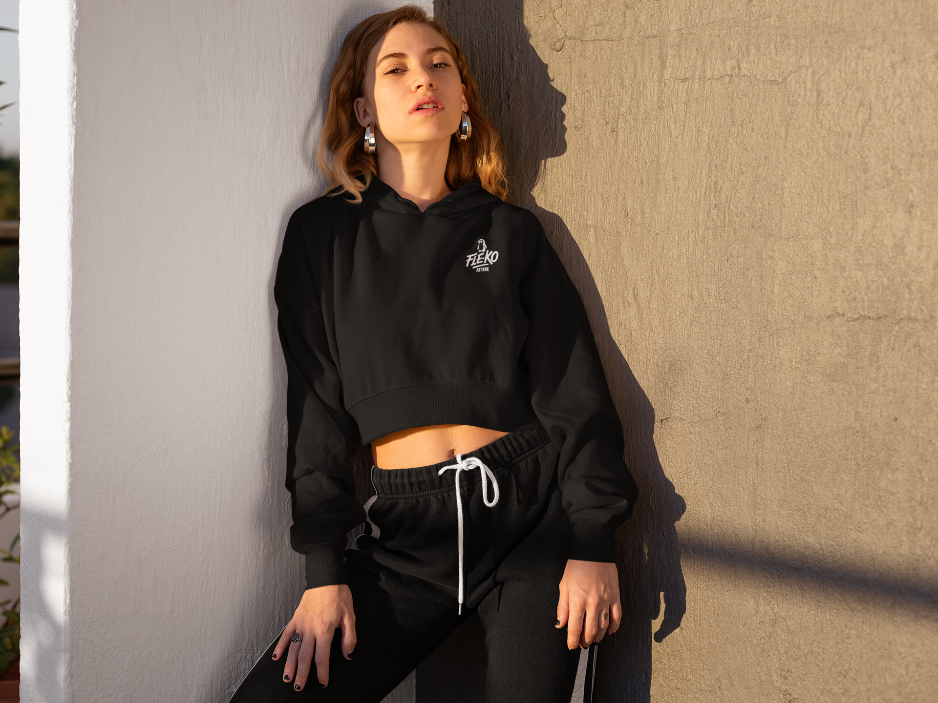 Fle-Ko Dark Women's Crop-Top