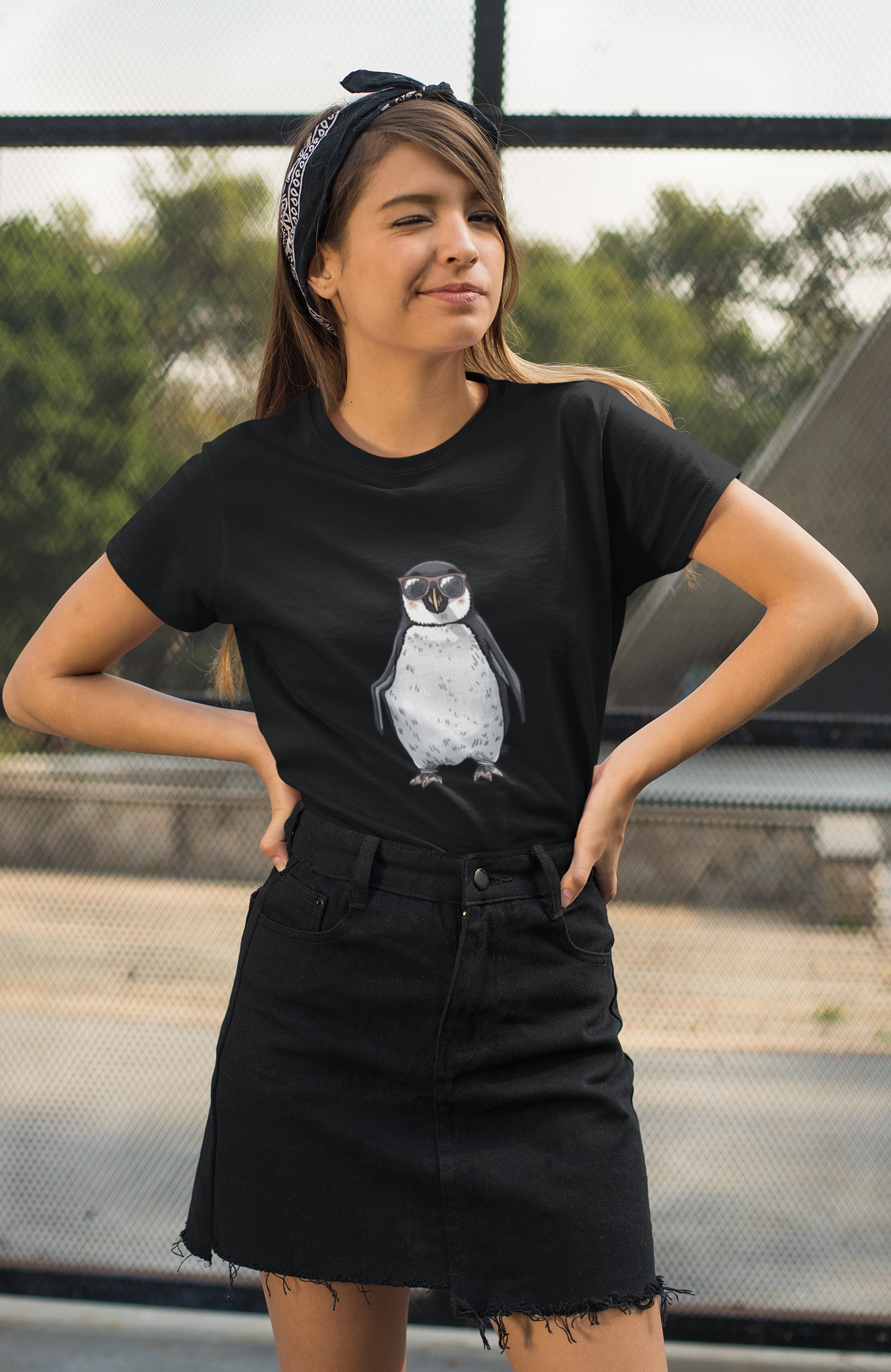 Fle-Ko Chillin' Black Tee