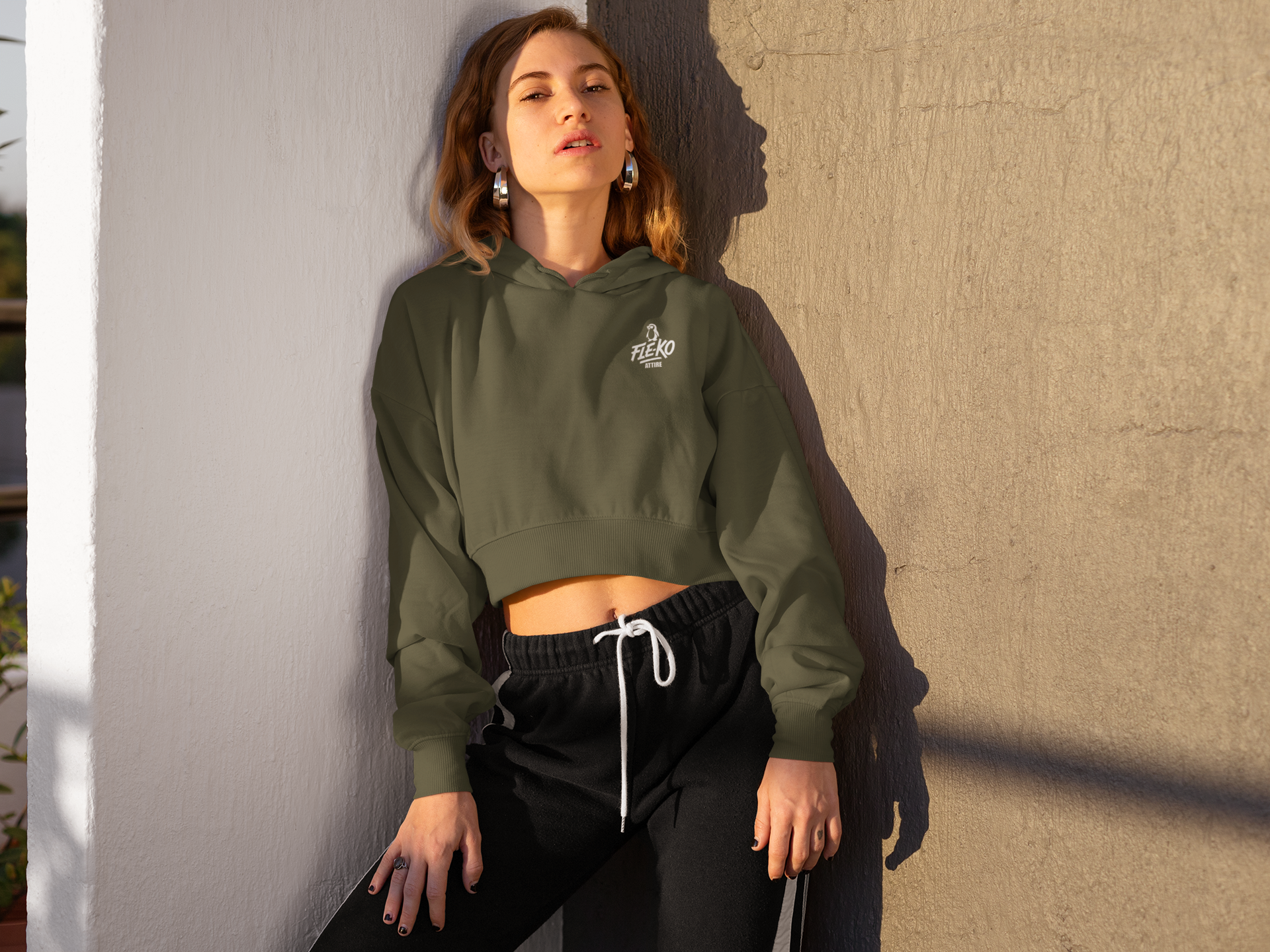 Fle-Ko Dark Women's Crop-Top