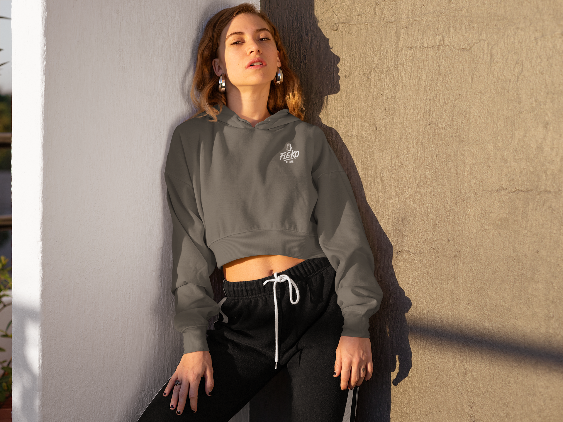 Fle-Ko Dark Women's Crop-Top
