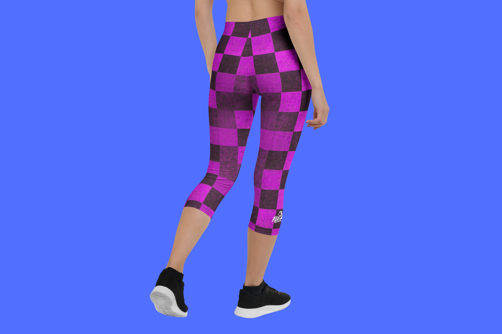 Fle-Ko Checkered Pink Capri Leggings