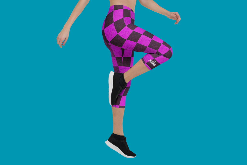 Fle-Ko Checkered Pink Capri Leggings