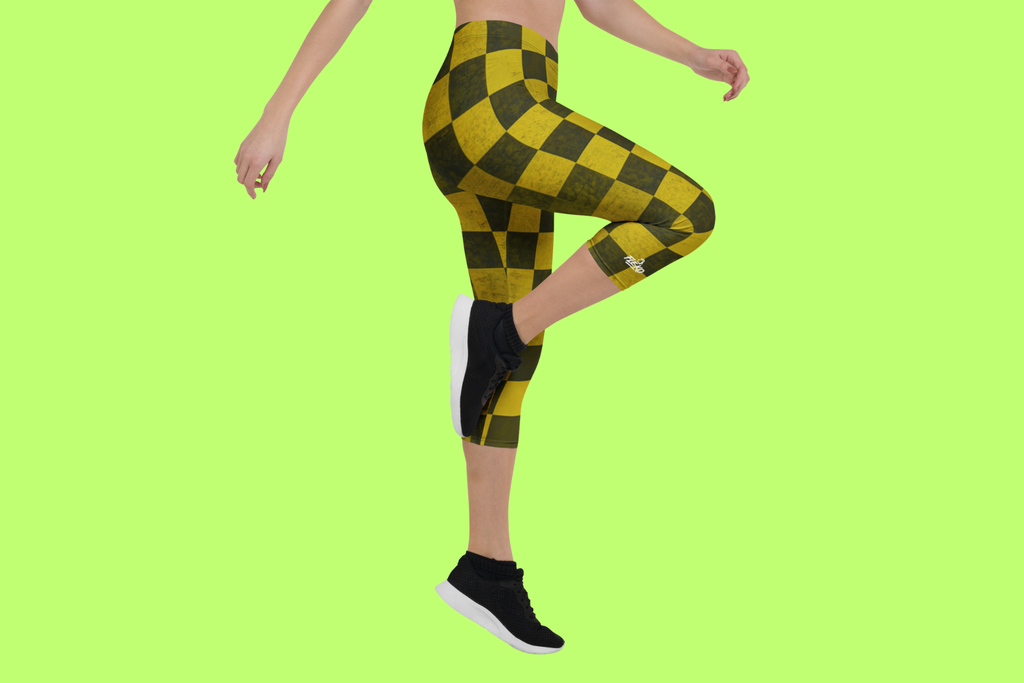 Fle-Ko Checkered Yellow Capri Leggings